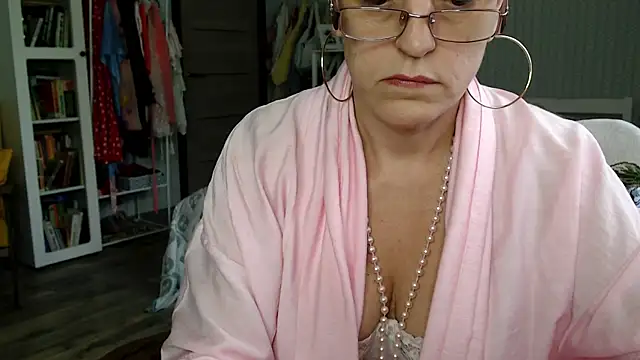 Soffya Soy online show from 05/29/26, 06:44