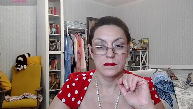Soffya Soy online show from 06/19/26, 08:34
