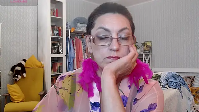 Soffya Soy online show from 06/27/26, 04:01