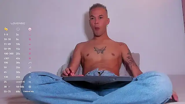 Jeremmy Love online show from 04/08/26, 08:31