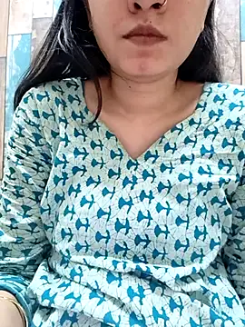 cute IndianBabe online show from 05/05/26, 03:14