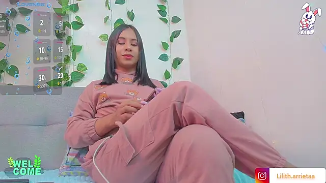 Snapshot of LiiLiith-1 chatting on 10/14/25, 03:29 LiiLiith-1 online show from 10/14/25, 03:29