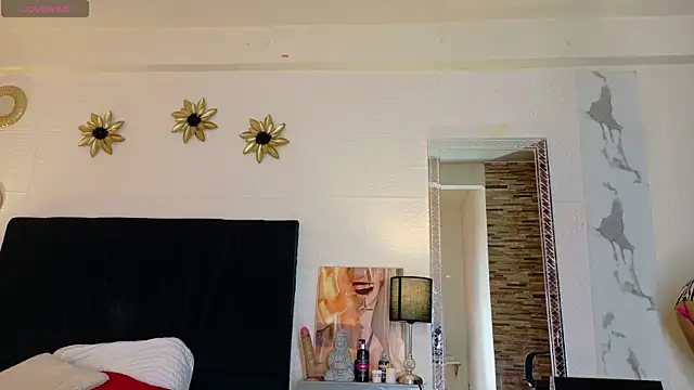 Akemirosse online show from 11/29/25, 06:22