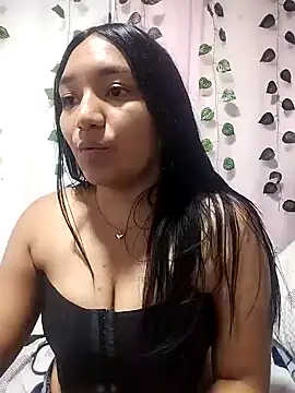 mariammartinez online show from 02/11/25, 02:57