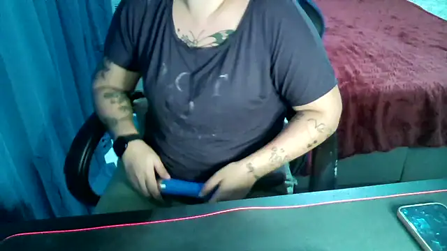 bunnyfox420 online show from 10/19/25, 07:14