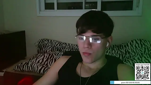 Snapshot of vitorsafado19 chatting on 10/20/25, 02:56 vitorsafado19 online show from 10/20/25, 02:56