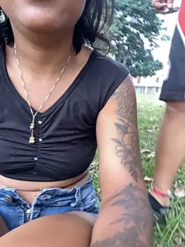 Charlotte bronxxx online show from 02/08/25, 09:15