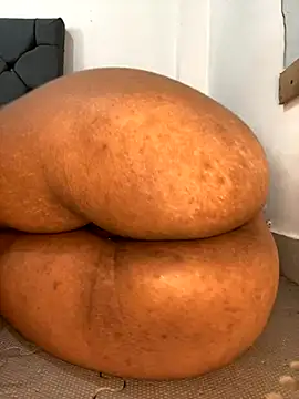 Charlotte bronxxx online show from 09/14/25, 06:29