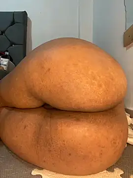 Charlotte bronxxx online show from 09/25/25, 10:35