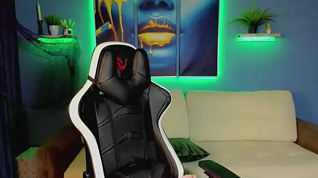 lu muon online show from 11/01/25, 01:18