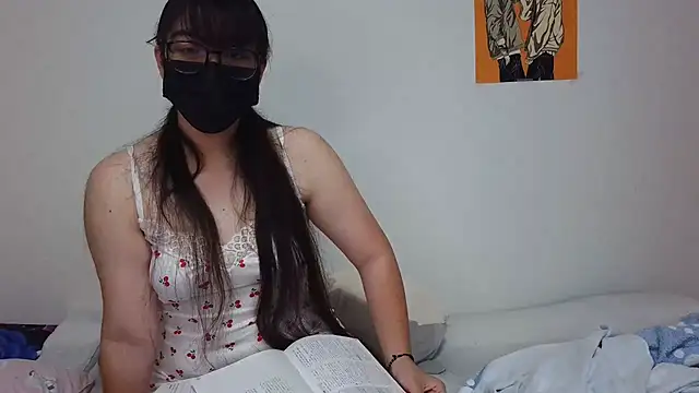 Snapshot of Sisi_cute chatting on 09/25/25, 09:29 Sisi cute online show from 09/25/25, 09:29