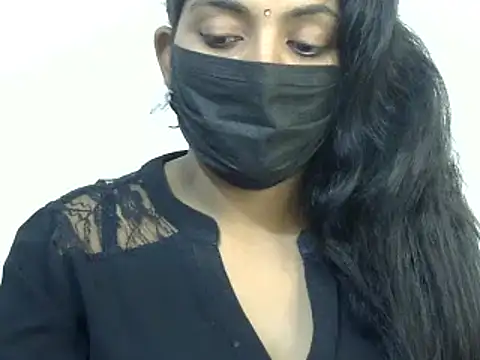 Snapshot of Reddy_Trisha chatting on 02/05/25, 08:25 Reddy Trisha online show from 02/05/25, 08:25