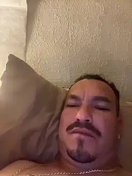 paullliliu online show from 12/23/25, 10:24