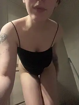 Molli Luv online show from 01/14/26, 05:07