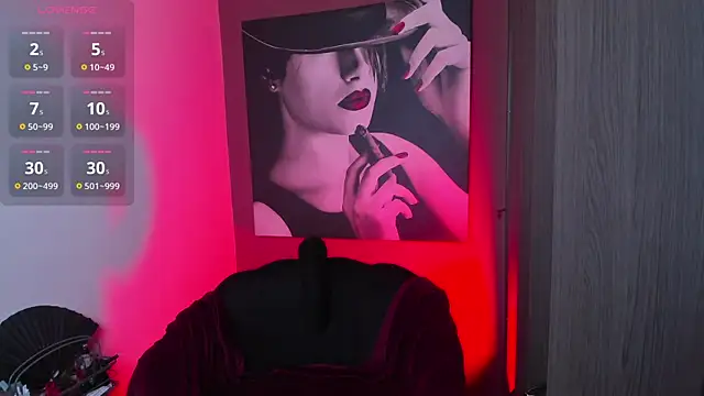 QueenOfHaze online show from 05/20/26, 09:54