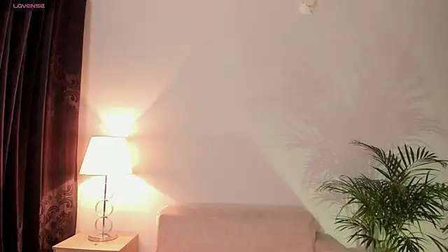 Hannah Jonhson online show from 02/05/26, 03:33