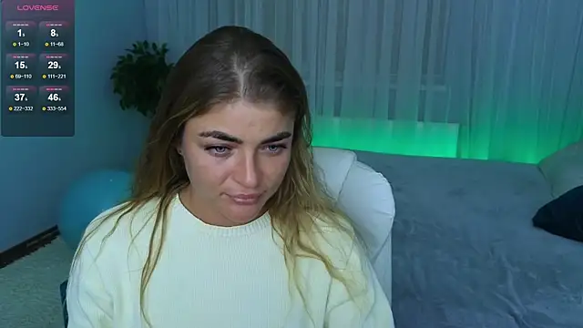 Donna Sun online show from 01/24/25, 02:19