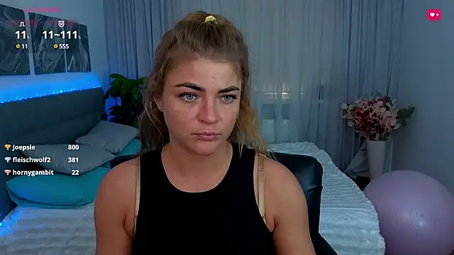 Donna Sun online show from 02/13/25, 12:32