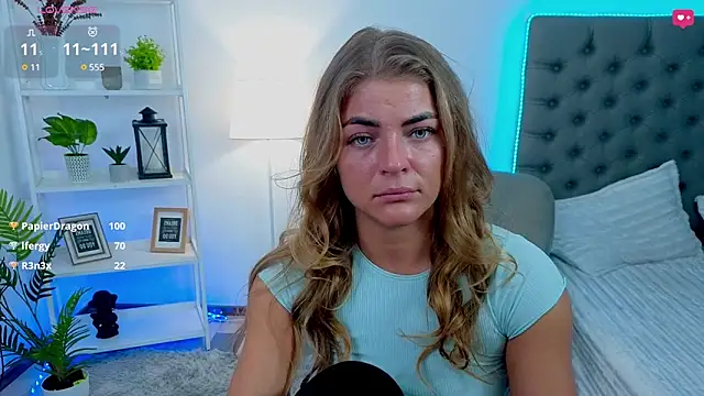 Donna Sun online show from 02/14/25, 10:07