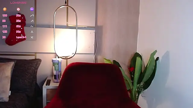 Victoria Collinns online show from 12/03/25, 12:03