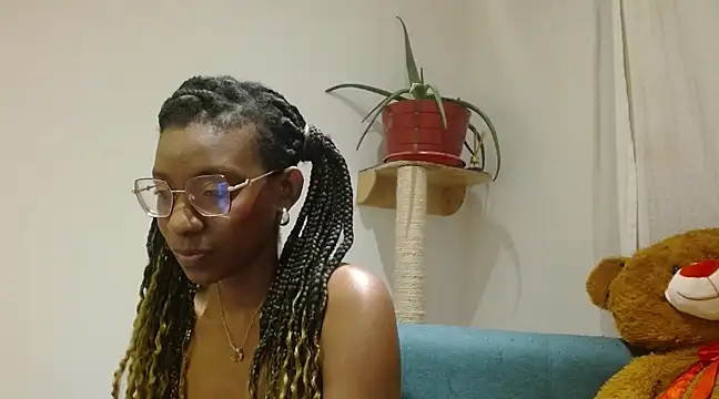 BrianaBrown1 online show from 02/08/25, 04:47