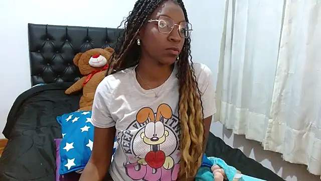 BrianaBrown1 online show from 03/11/25, 11:04