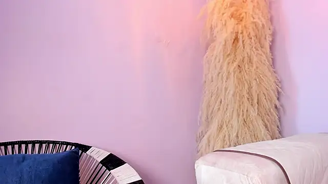 alana rossetti online show from 03/05/25, 04:02