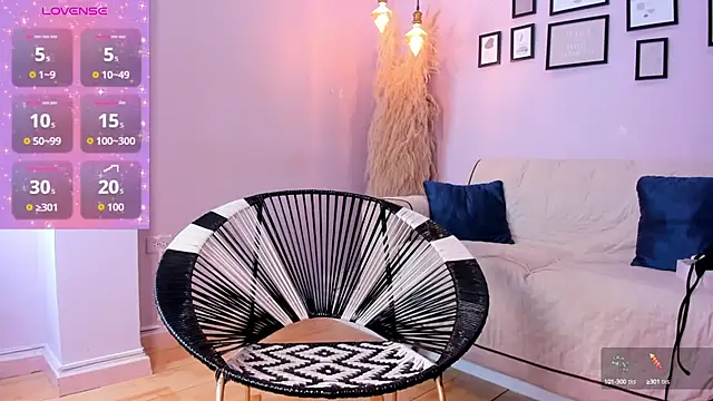 alana rossetti online show from 09/14/25, 12:37