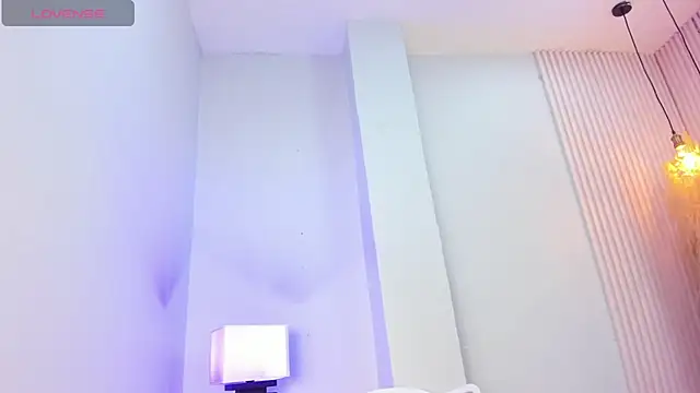 alana rossetti online show from 04/21/26, 11:16