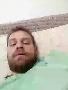 Snapshot of Sborratore1092 chatting on 01/25/25, 05:30 Sborratore1092 online show from 01/25/25, 05:30