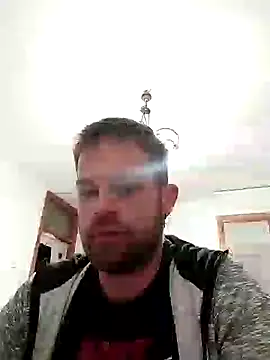 Snapshot of Sborratore1092 chatting on 02/22/25, 03:23 Sborratore1092 online show from 02/22/25, 03:23