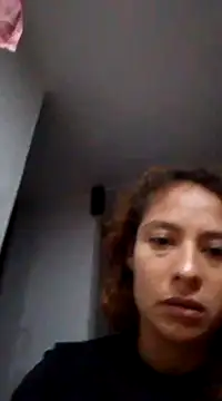 Snapshot of Zoedaniels chatting on 03/04/25, 04:27 Zoedaniels online show from 03/04/25, 04:27