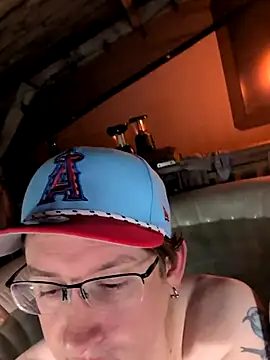 YourNotMySupervisor online show from 11/27/25, 06:37