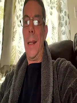 Kenhornu online show from 10/27/25, 11:47