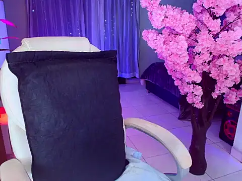 latexgoddes online show from 02/15/26, 03:14