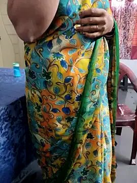 Snapshot of laxmitelugu78 chatting on 03/08/25, 09:17 laxmitelugu78 online show from 03/08/25, 09:17