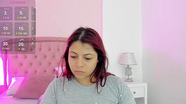 Kendall  Fox online show from 11/12/25, 05:41