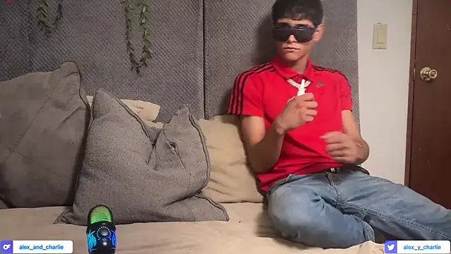 Snapshot of badrolemodelx chatting on 04/13/26, 03:45 badrolemodelx online show from 04/13/26, 03:45