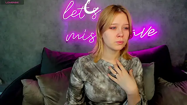 Amy Kimberlly online show from 02/10/25, 05:58