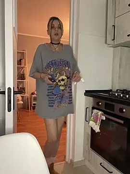 bunnythetailor online show from 01/29/25, 09:17