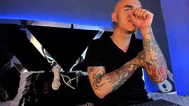 kaletattoo online show from 02/07/25, 02:29