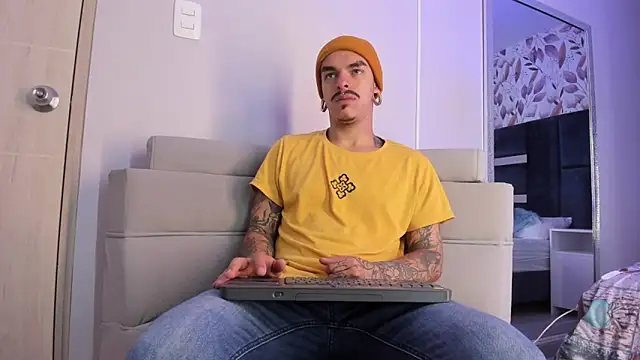 kaletattoo online show from 09/26/25, 11:03