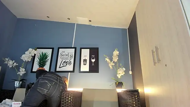 kaletattoo online show from 11/23/25, 11:54