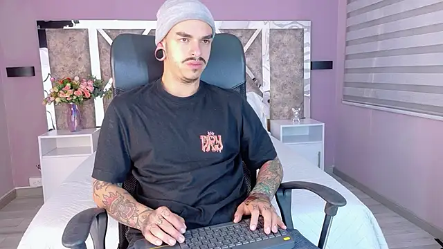 kaletattoo online show from 12/04/25, 11:08