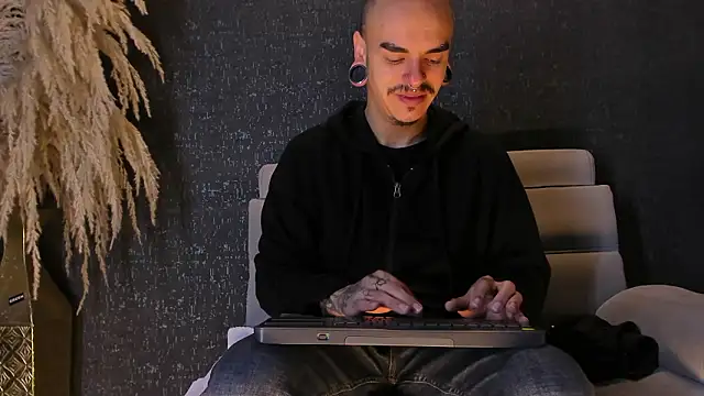 kaletattoo online show from 02/03/26, 11:15