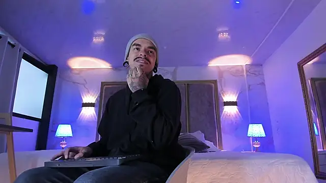 kaletattoo online show from 04/22/26, 11:23