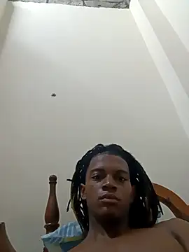 Snapshot of SlykaandpettterX chatting on 02/03/25, 10:36 SlykaandpettterX online show from 02/03/25, 10:36