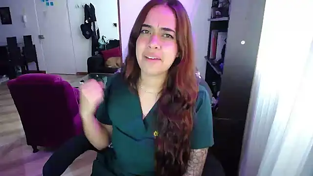 anyablack2 online show from 10/04/25, 09:57