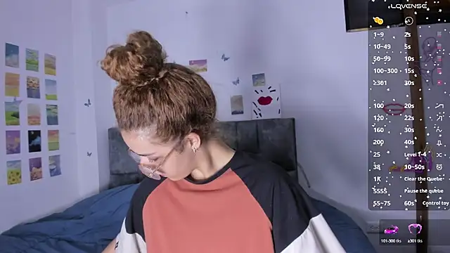 Isangel  online show from 02/04/25, 02:39