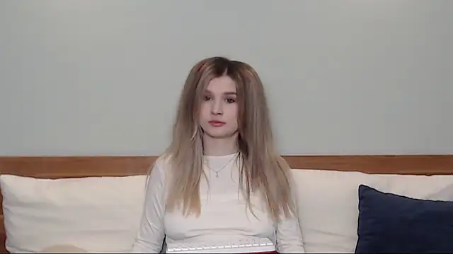 Chloe Addison online show from 02/10/25, 10:40